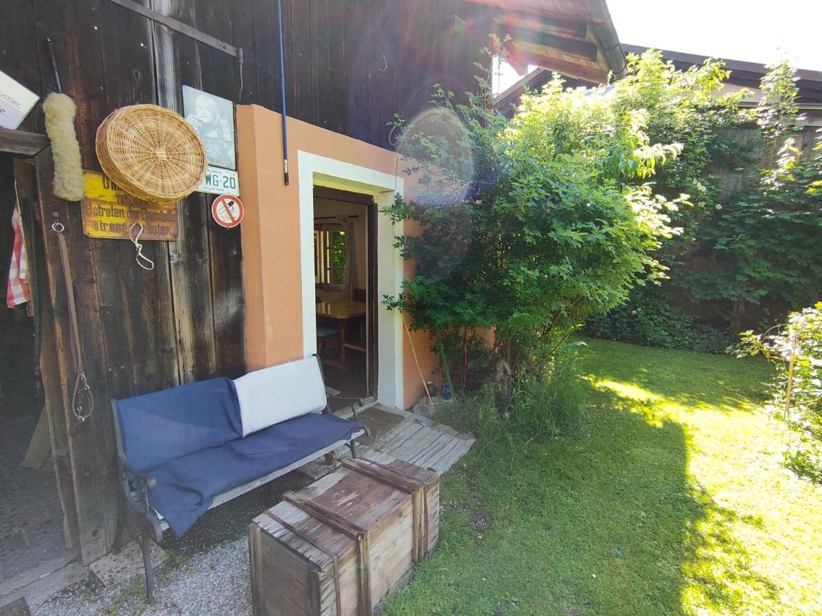 Gemuetliche Ferienwohnung Mit Kamin Und Garten Гармиш-Партенкирхен Екстериор снимка